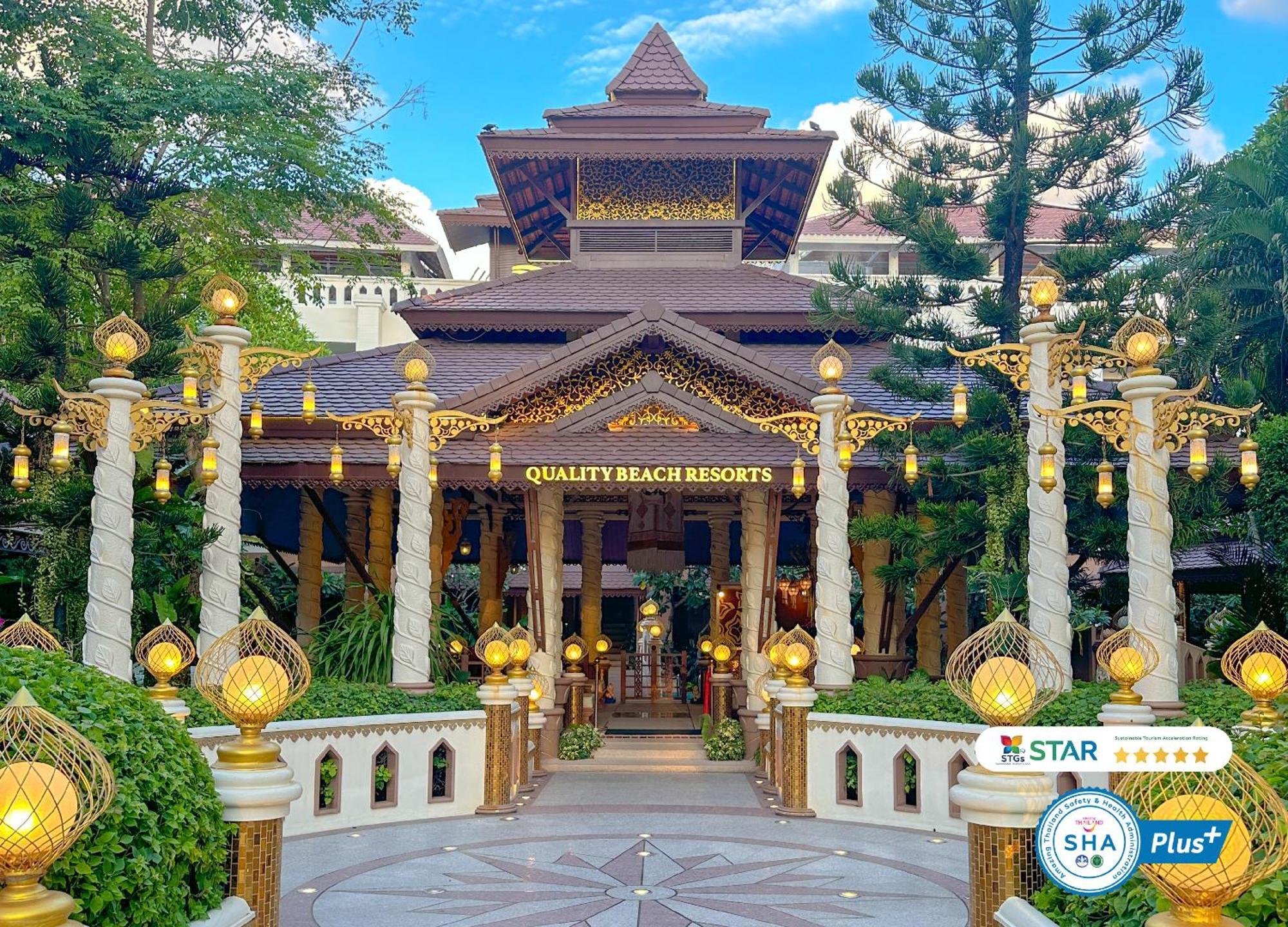 Clarian Hotel Beach Patong Buitenkant foto